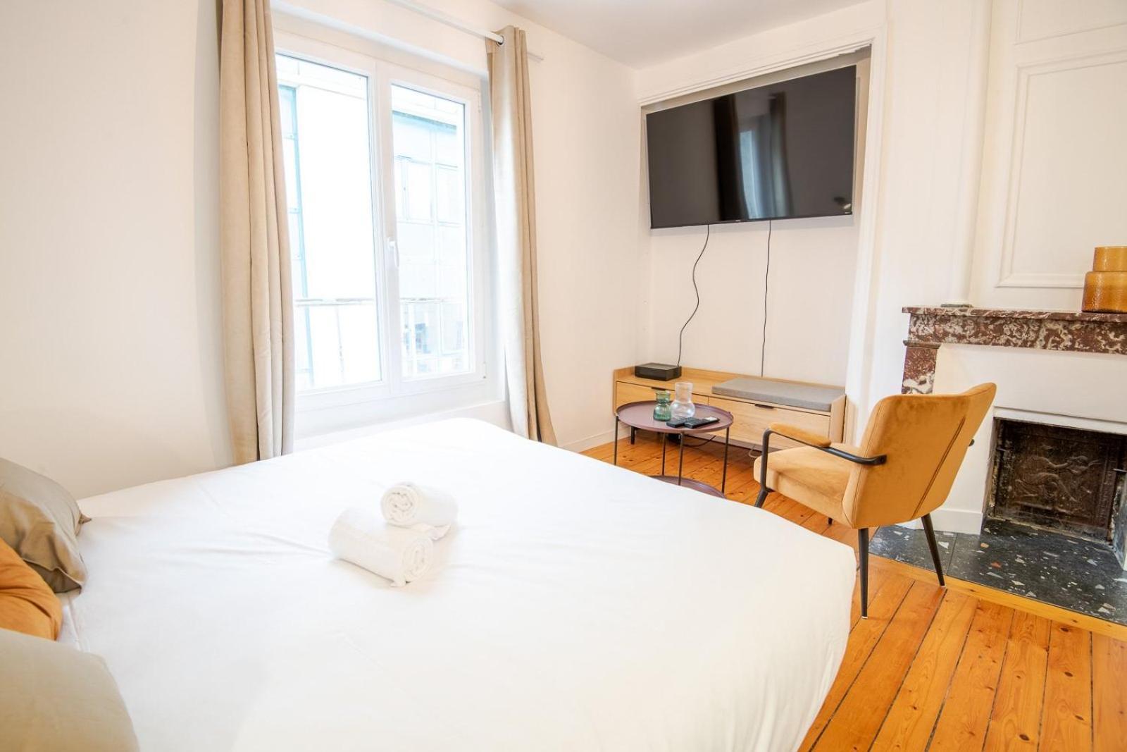 Le Petit Amandier - Tours Ngoại thất bức ảnh